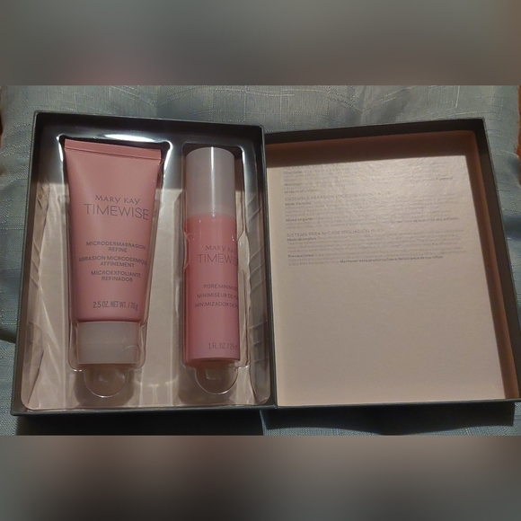 NEW Mary Kay TimeWise Microdermabrasion Set - Picture 3 of 5